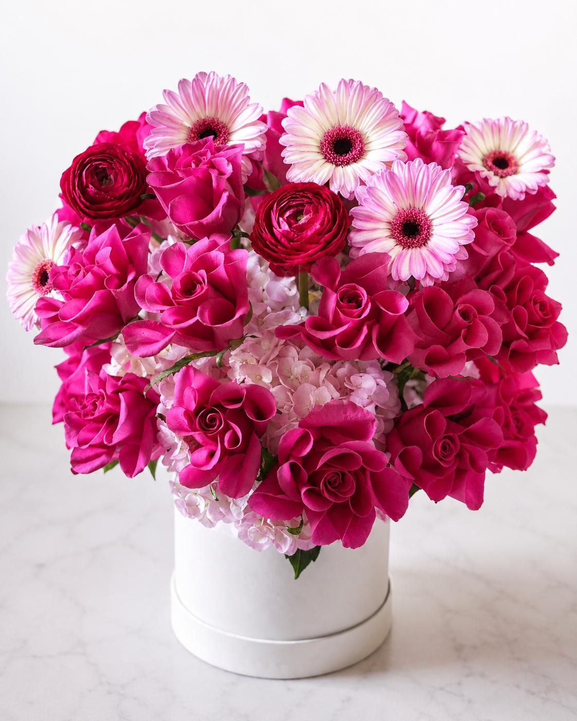 Magenta Muse Hat Box